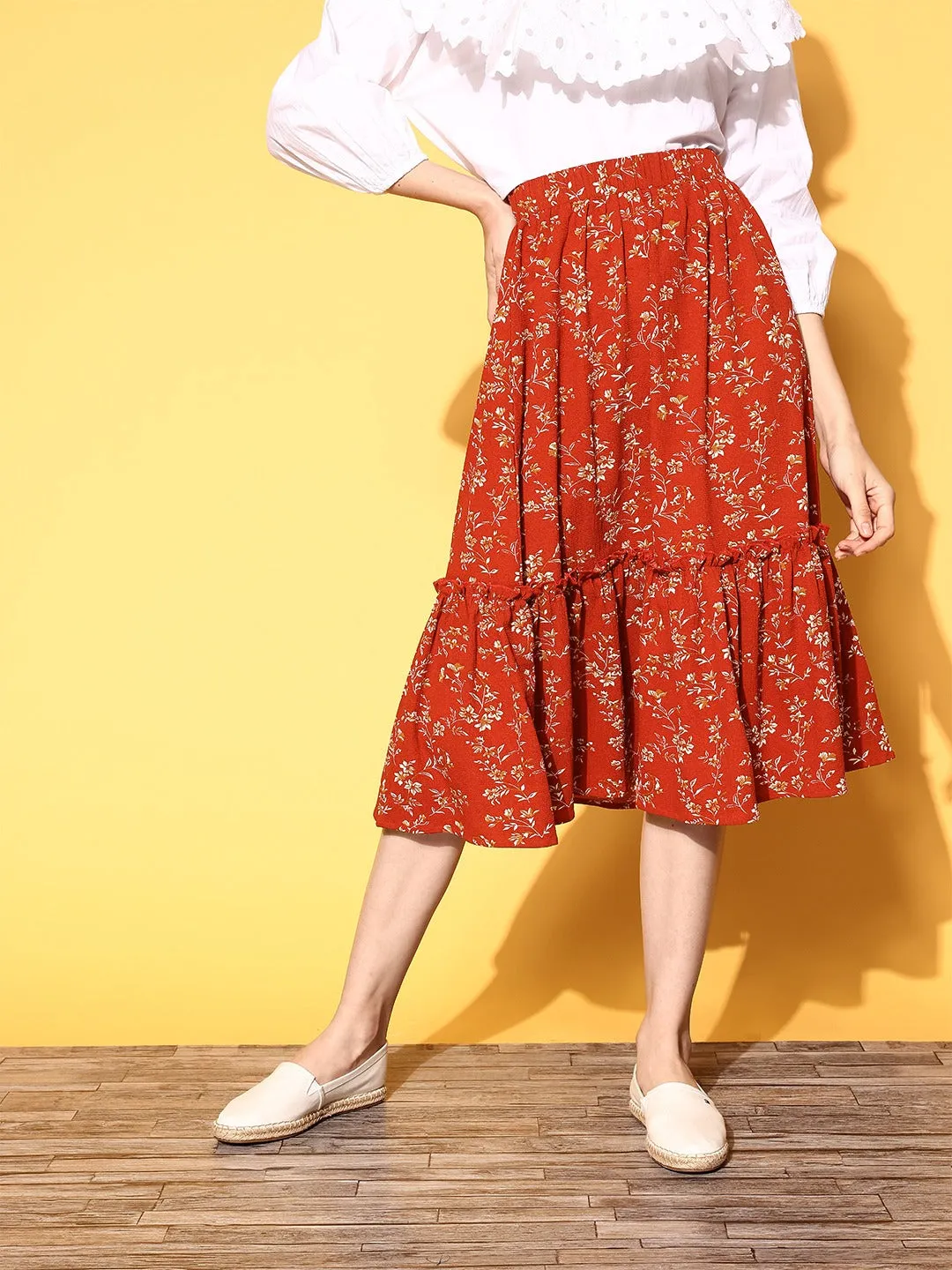 Berrylush Women Red & Off-White Micro Ditsy Floral Printed Crepe Tiered A-Line Midi Skirt