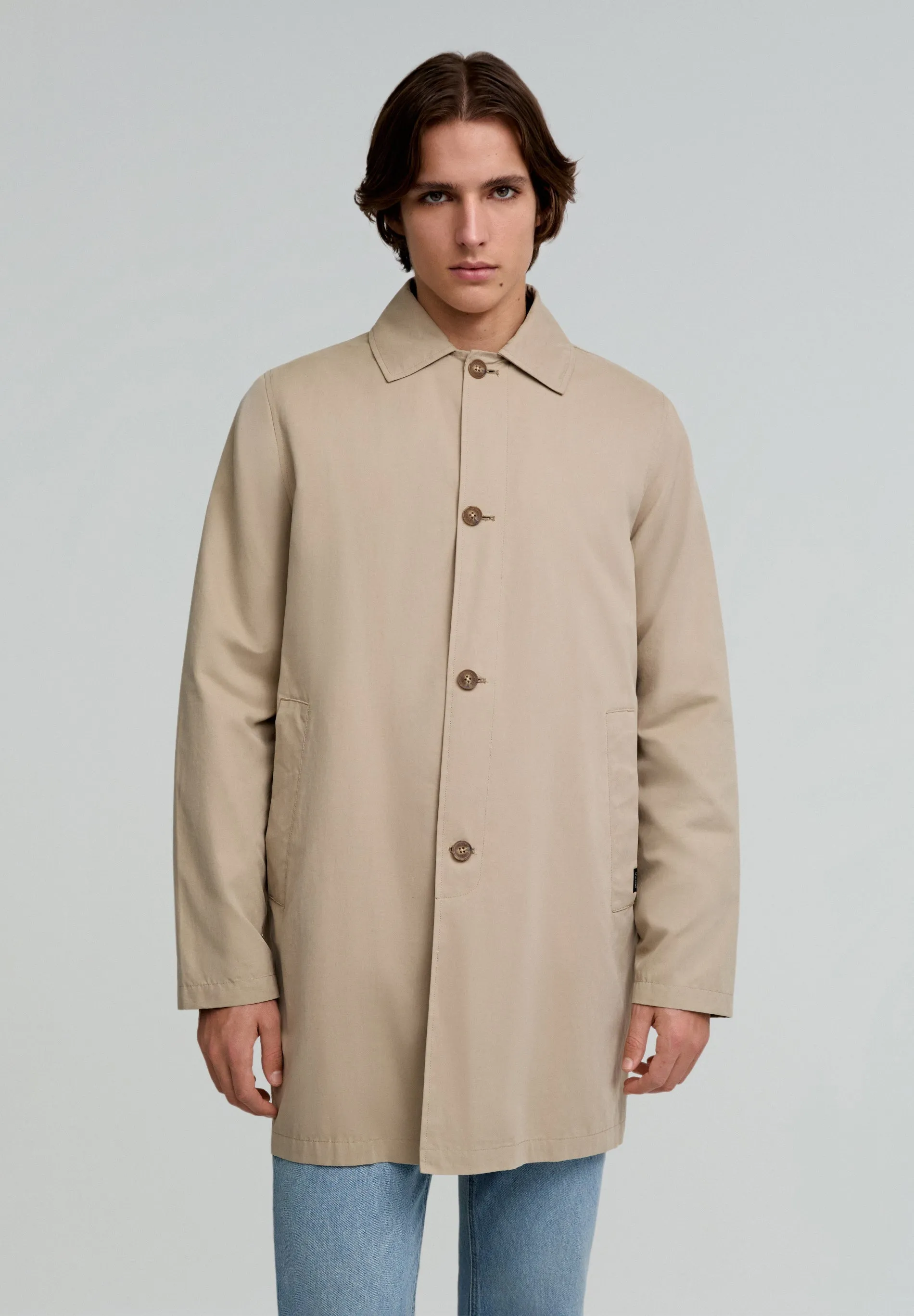 CLASSIC TRENCH COAT