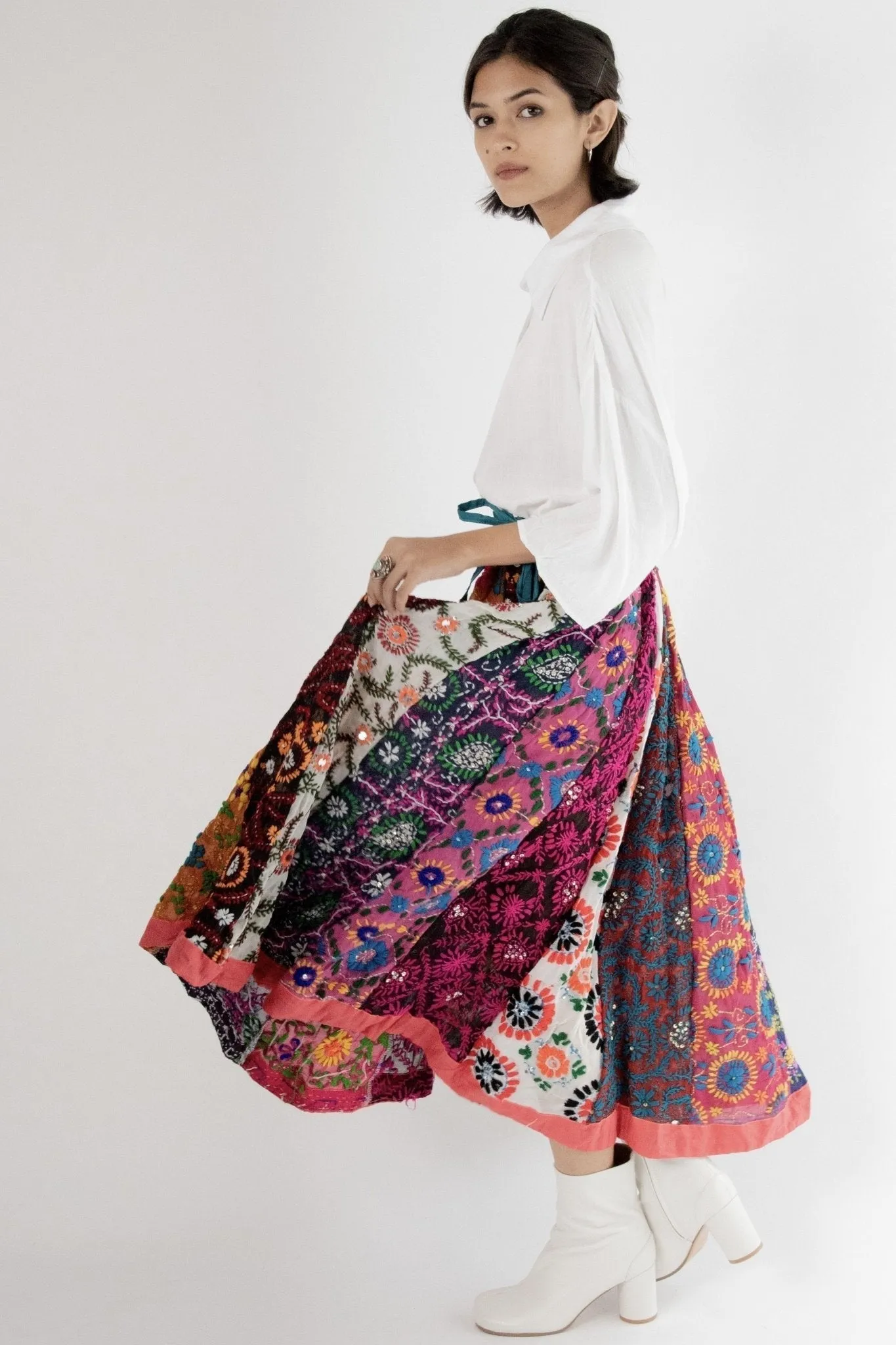 EMBROIDERED SKIRT LOUISE