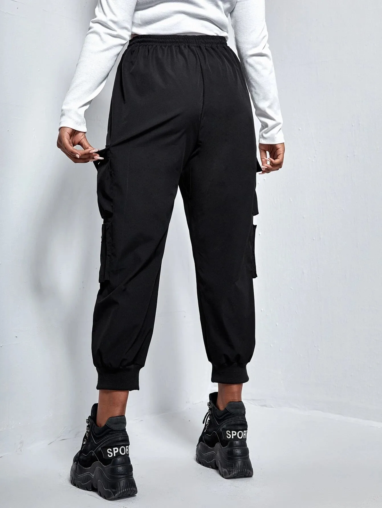 Flap Pocket Drawstring Cropped Cargo Pants