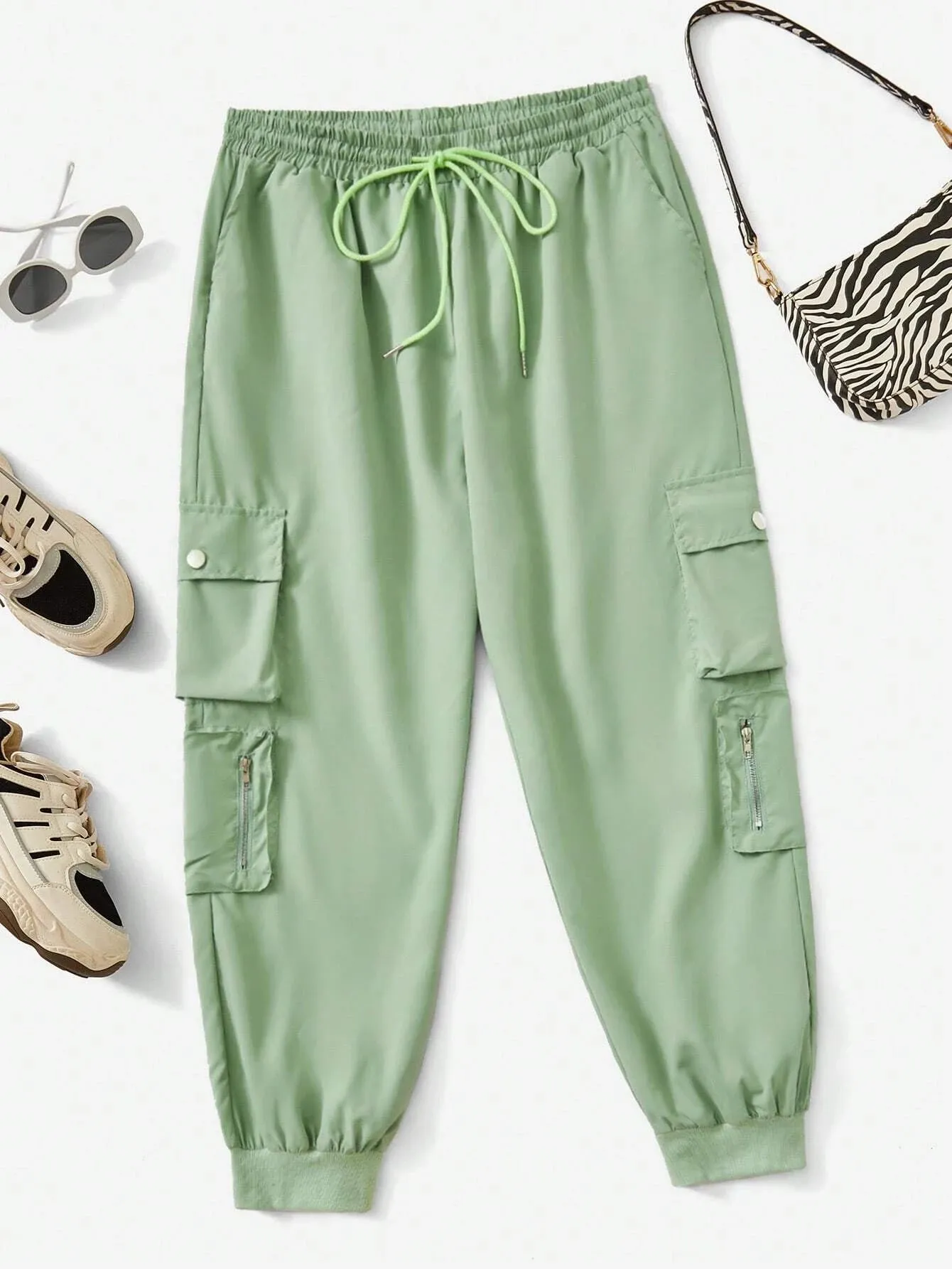 Flap Pocket Drawstring Cropped Cargo Pants