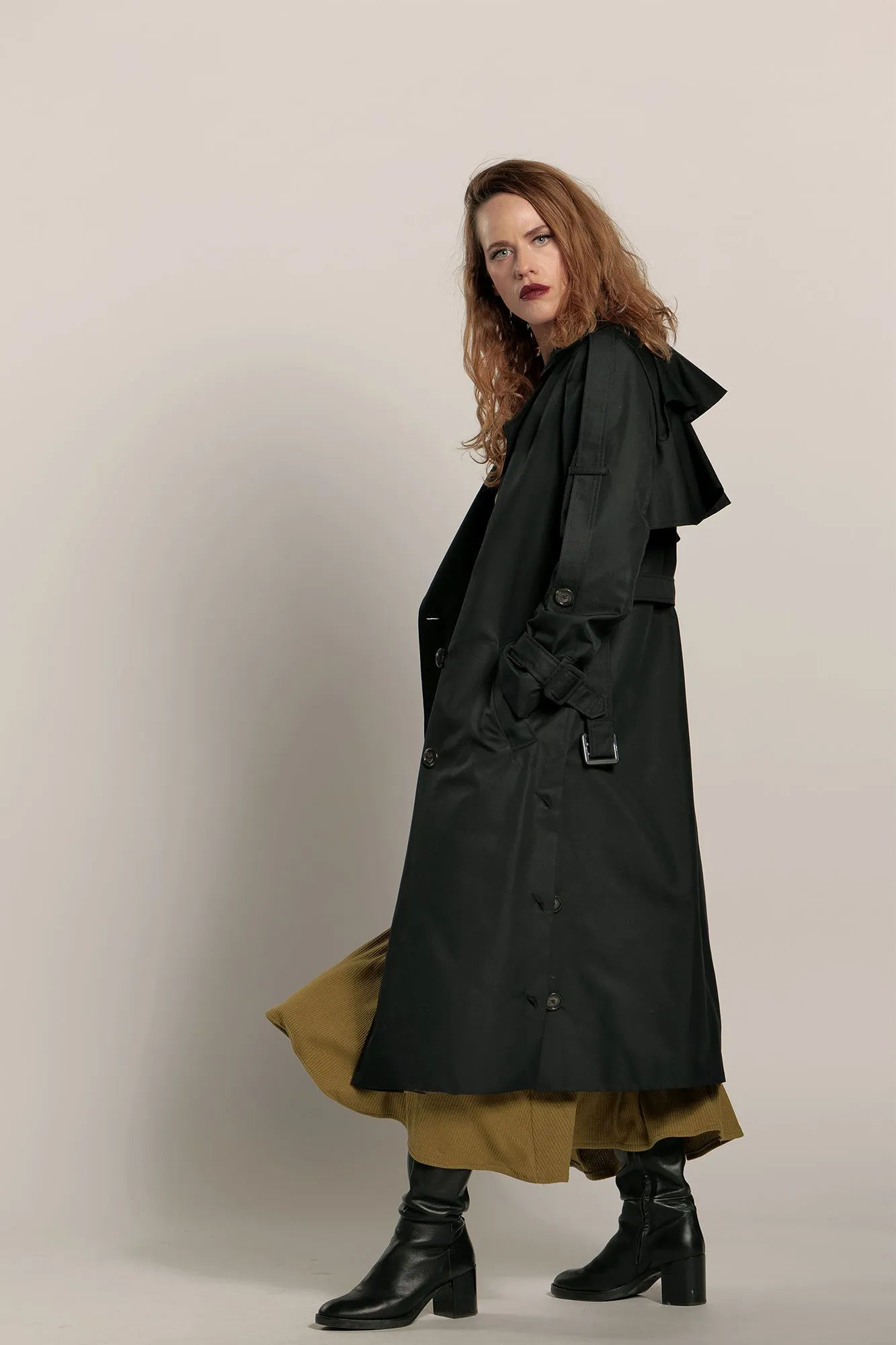 MARI trench black