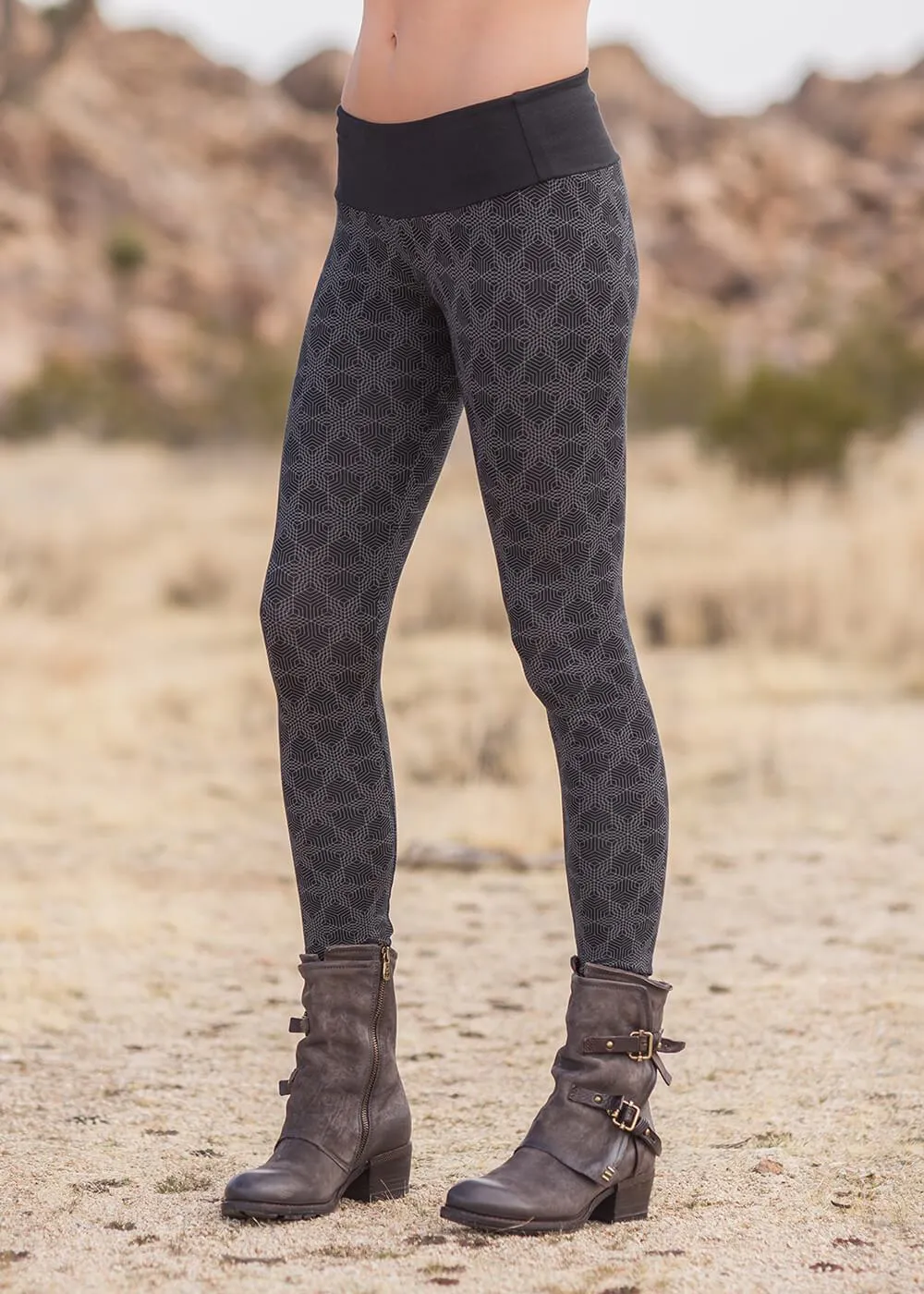 Nomads - Full Length Spectrum Leggings