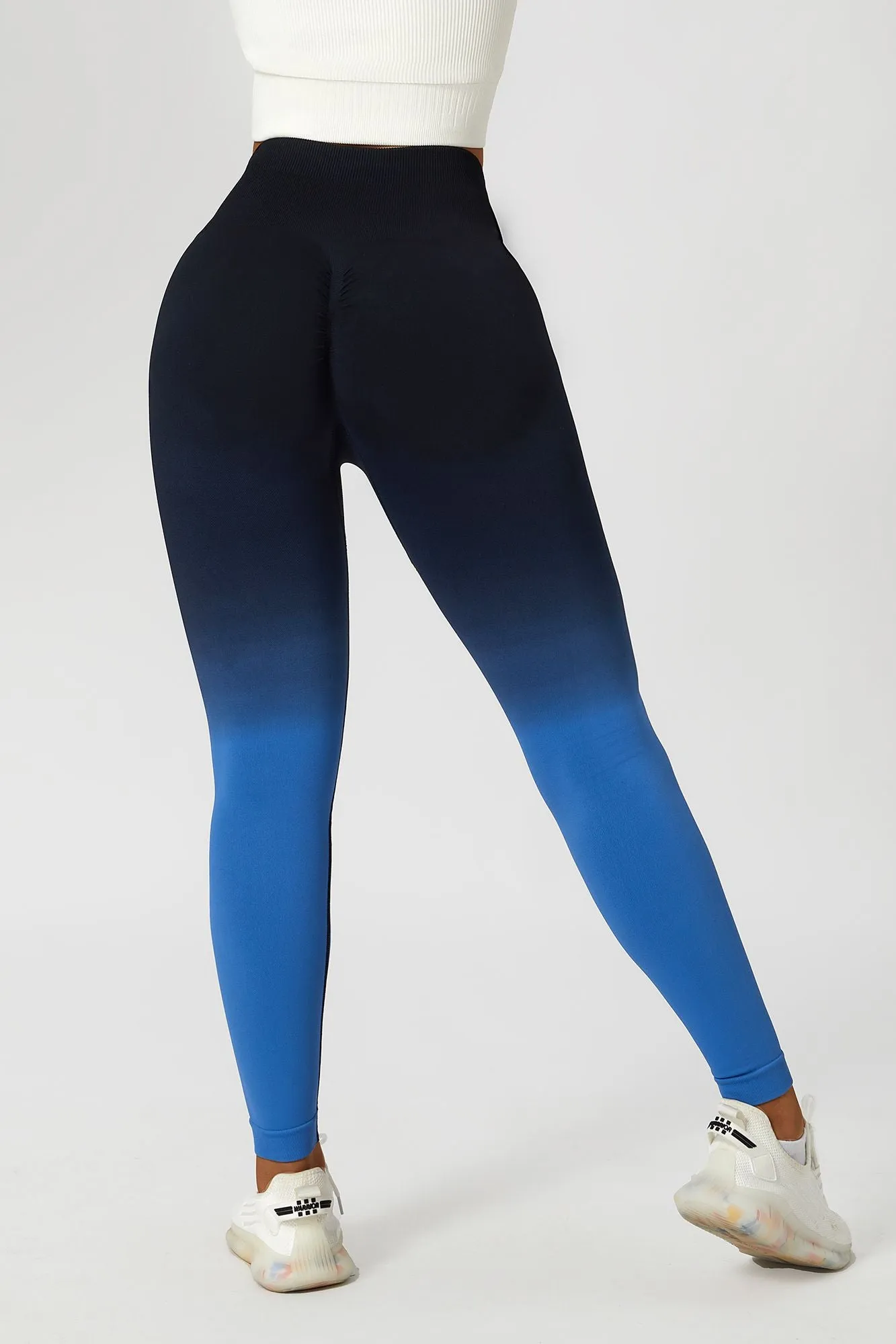 Ombre Seamless Scrunch Butt Legging