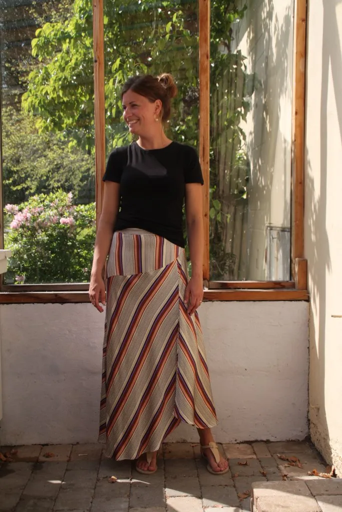 Second Female - Slow Medi Skirt