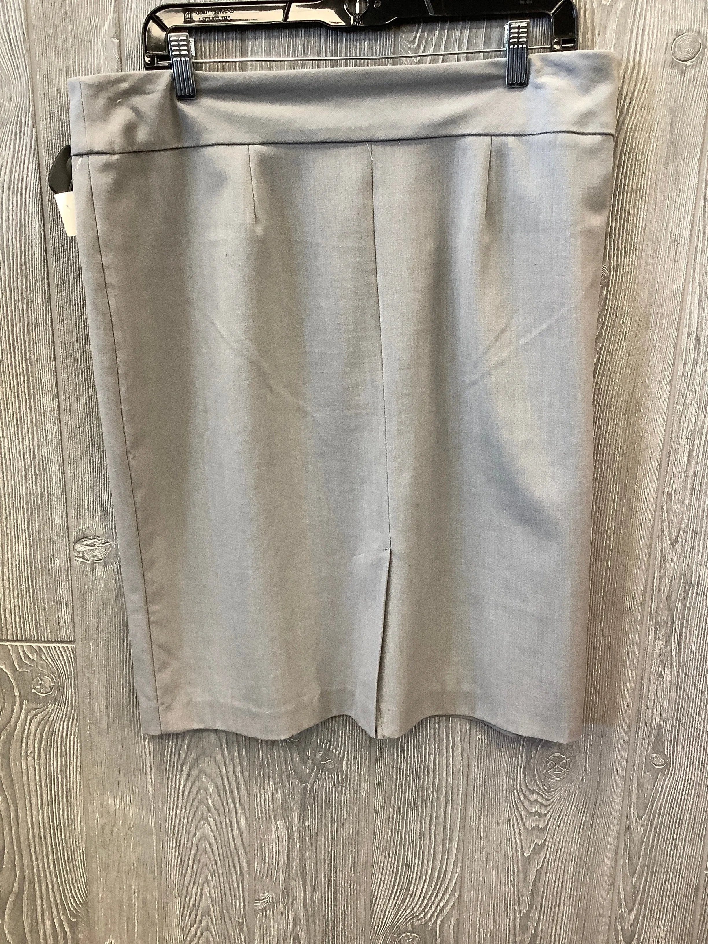 Skirt Midi By Counterparts In Grey, Size: 12