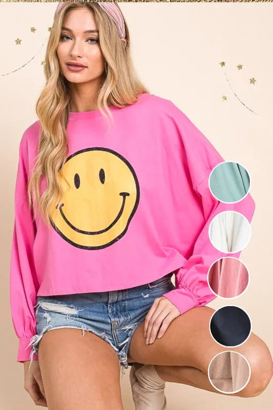 SMILEY FACE LONG SLEEVE CROP TOP - Online exclusive